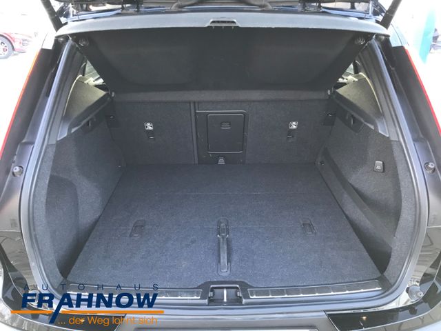 Foto Nummer 11: VOLVO XC 40