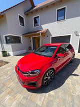 Volkswagen Golf 2.0 TSI BMT GTI Performance GTI Performance - Volkswagen Golf: Rot, GTI