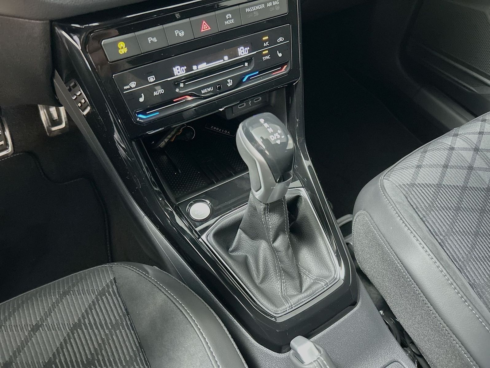 Volkswagen T-Cross - Bild 19