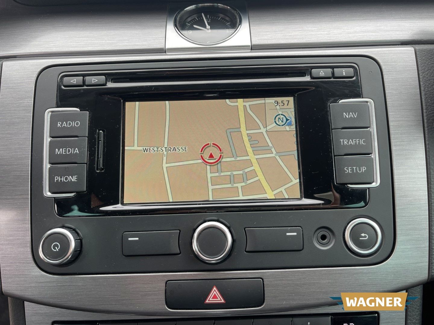 Fahrzeugabbildung Volkswagen Passat Variant Comfortline BlueMotion 1.4 TSI BM