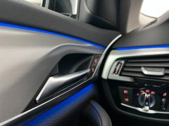 BMW 520 d M Sport Line / 2.HD / NUR 87.tKM /PANORAMA BMW 520 d M Sport Line / 2.HD / NUR 87.tKM /PANORAMA