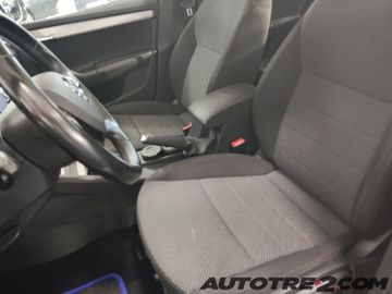 Skoda Octavia - 10