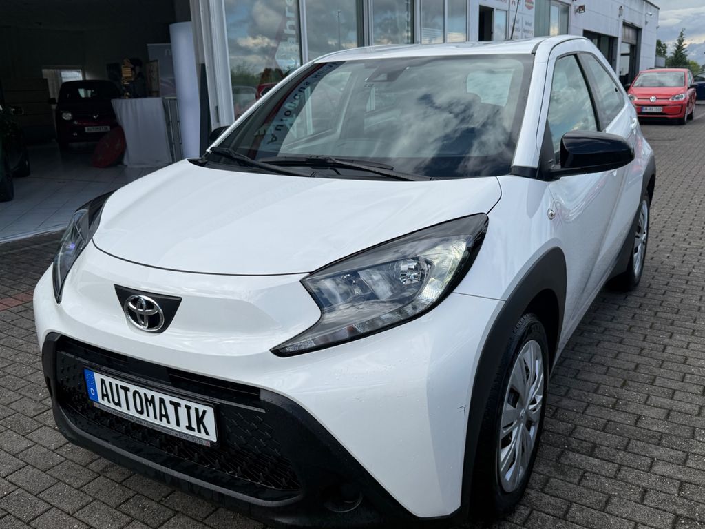 Image of Toyota Aygo (X)