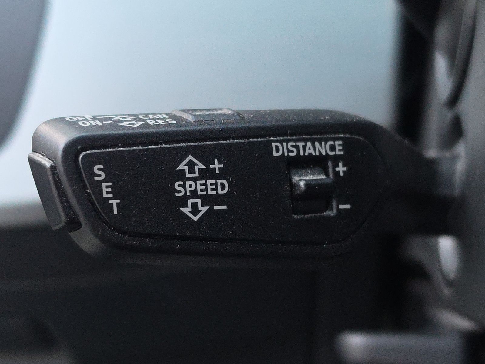 Fahrzeugabbildung Audi A4 AVANT SPORT S-LINE AUTOMATIK AUS 1.HAND