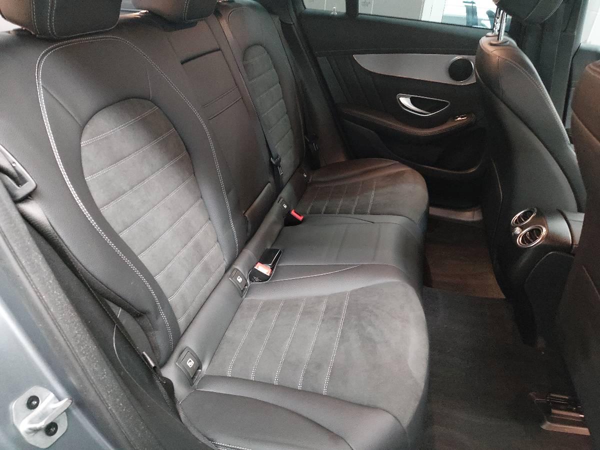 Mercedes-Benz EQC 400 4MATIC AMG Line NAVI LED SHZ PDC