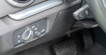 Fahrzeugabbildung Audi A3 Sportback 40 TFSI quattro |S-TRONIC|LED|AHK