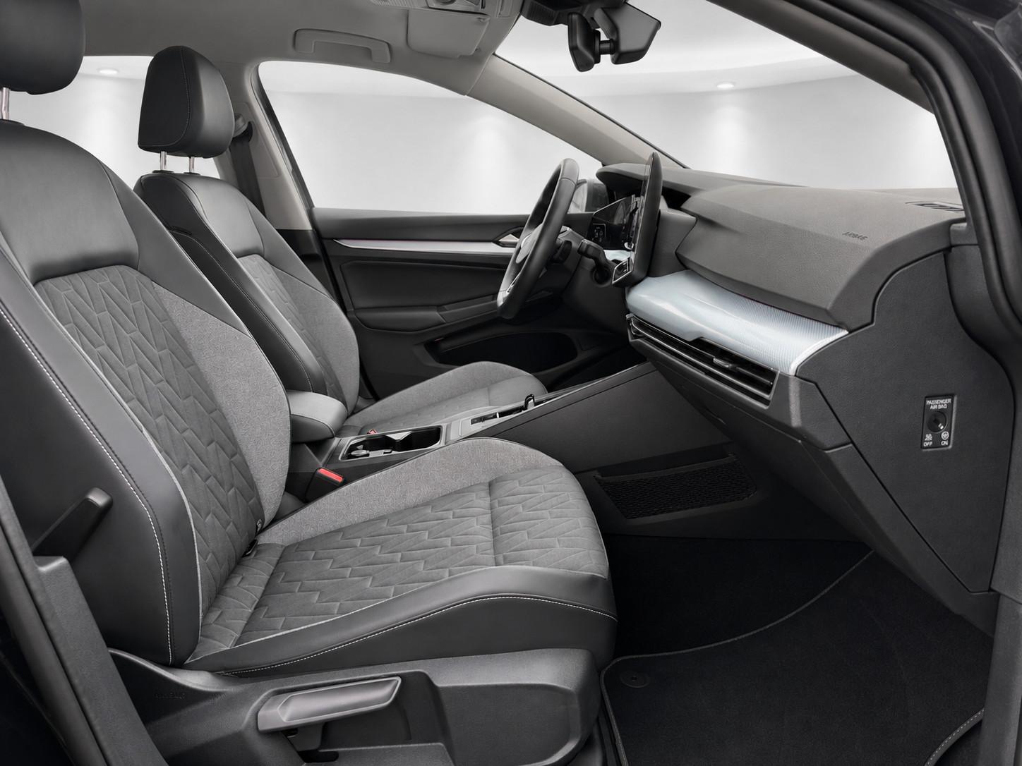 Volkswagen Golf ENERGY-KAME-SHZ-VIRT-NAVI-KEYL-LANE-CARPLAY, миниатюра 17