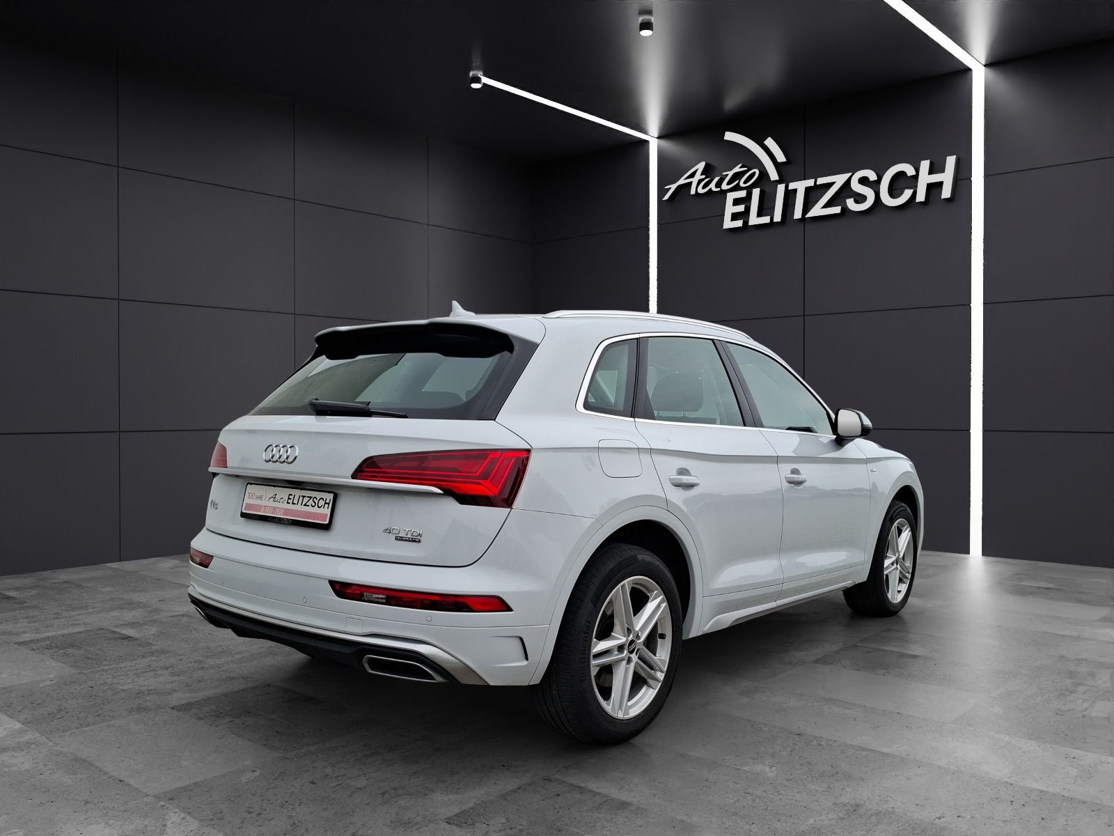 Fahrzeugabbildung Audi Q5 40 TDI quattro S-line S-tronic LED Navi AVC A