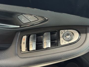 Mercedes C 200 - 11