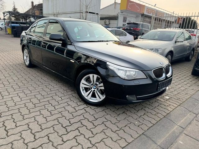 BMW 523i Edition Lifestyle*PDC*NAVI*Bi-XENON*SHZG