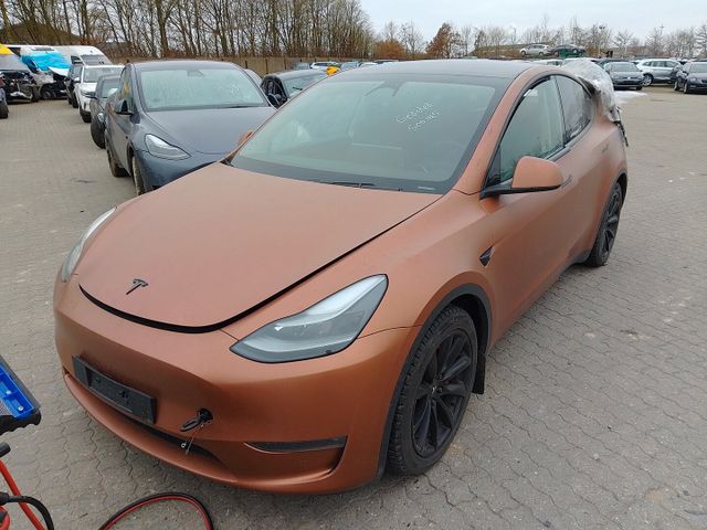 Tesla Model Y Performance Dual AWD