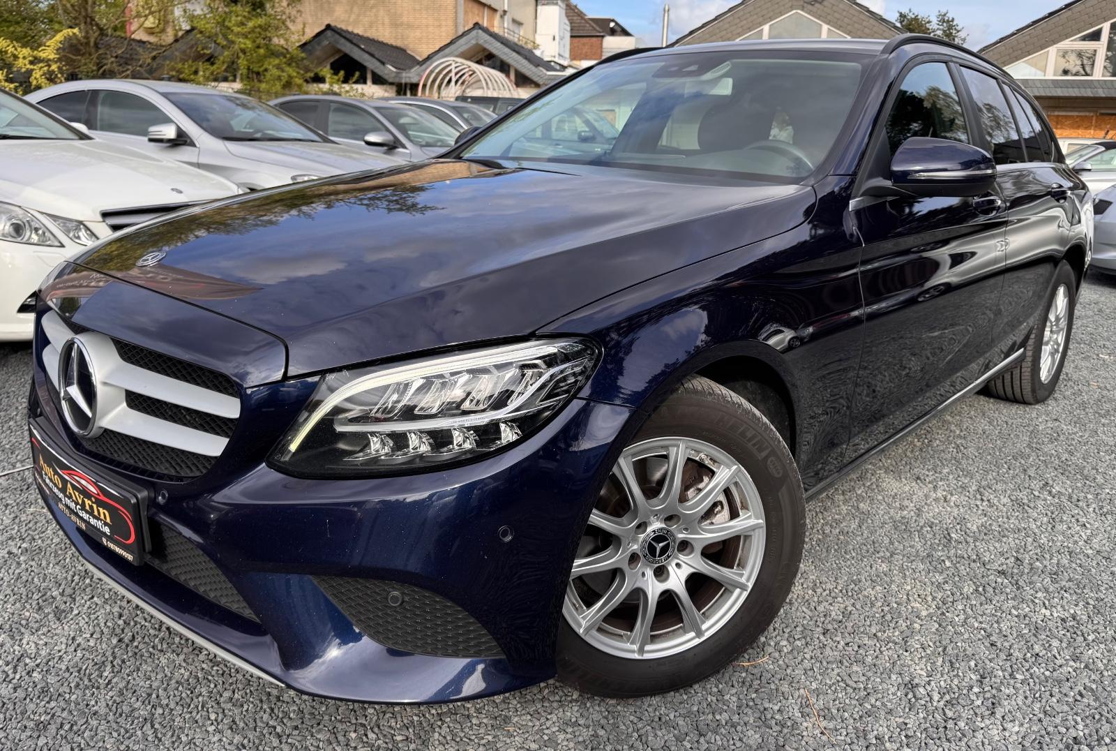 Mercedes-Benz C 220 NAVI-TEPO-PDC-KAMER-LED