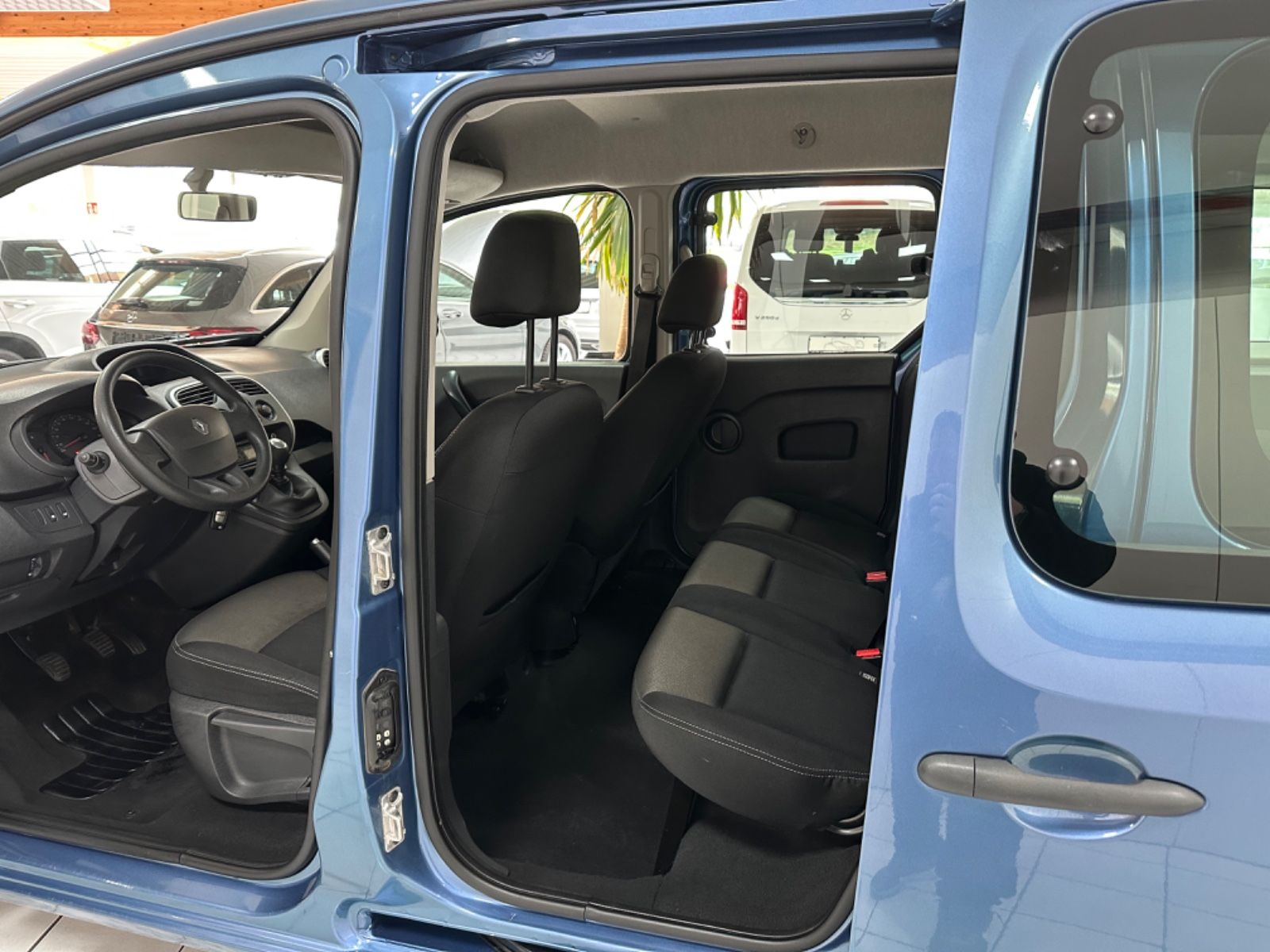 Fahrzeugabbildung Renault Kangoo *Grand*Klima*Maxi*7Sitzer*