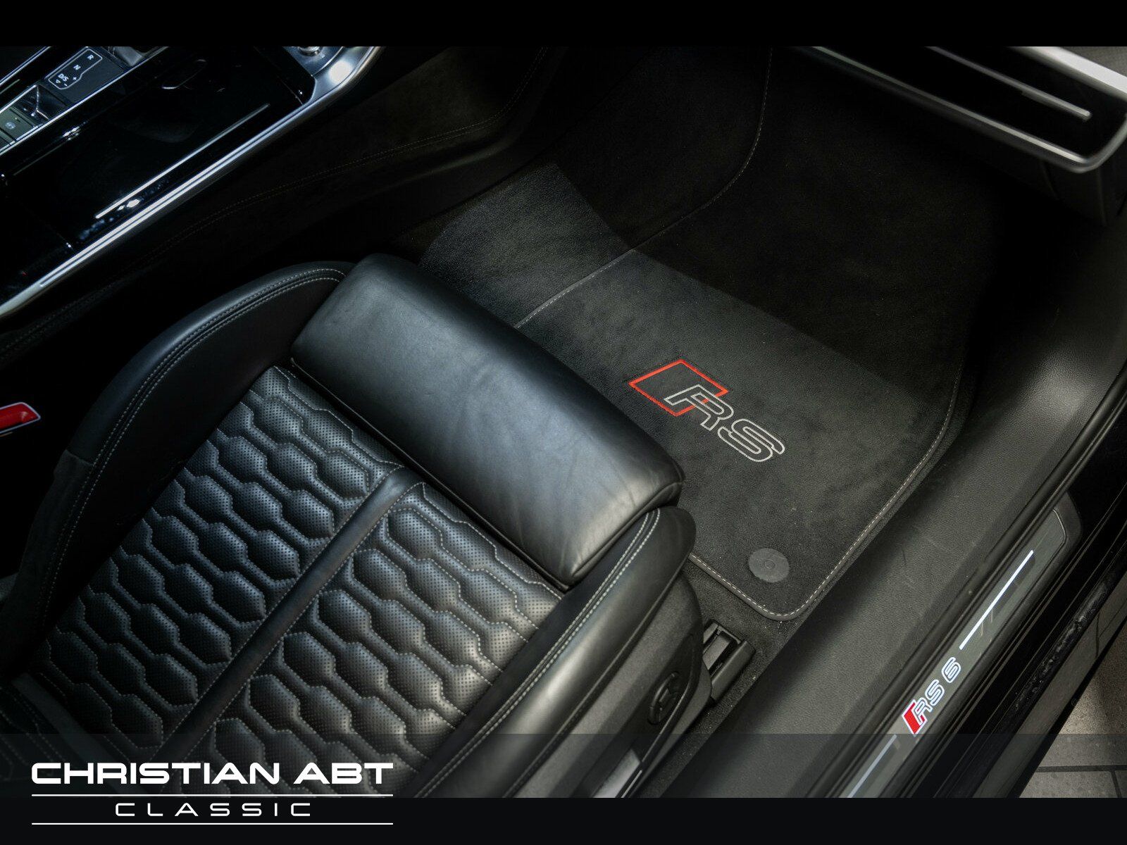 Fahrzeugabbildung Audi RS 6 Avant 4.0 TFSI quattro B&O Keramik Pano