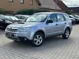 Subaru Forester 2.0, Allrad, AHK, Xenon, Service neu