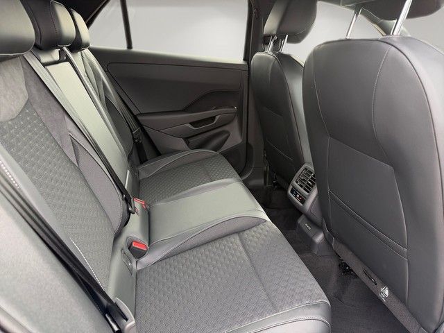 Volkswagen T-Roc - Bild 17