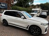 BMW X7 xDr40i M Sport PANO-SKY*Laser*StandH*AHK*360° - gebrauchte BMW X7 aus dem Jahr 2021
