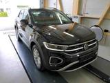 Volkswagen T-Roc 2.0 TDI Style 4M PANO STHZ VIRTUAL KAMERA - Volkswagen T-Roc in Kassel