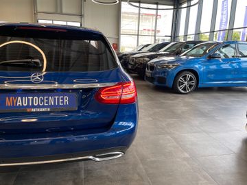 Mercedes-Benz C 300 T BlueTec Hybrid  h *LED*AHK*PANO*360°*