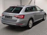 Skoda Superb Combi Bi-Xenon/Navi/SHZ/PDC/elHeck/Canton - Skoda Superb Gebrauchtwagen in Magdeburg