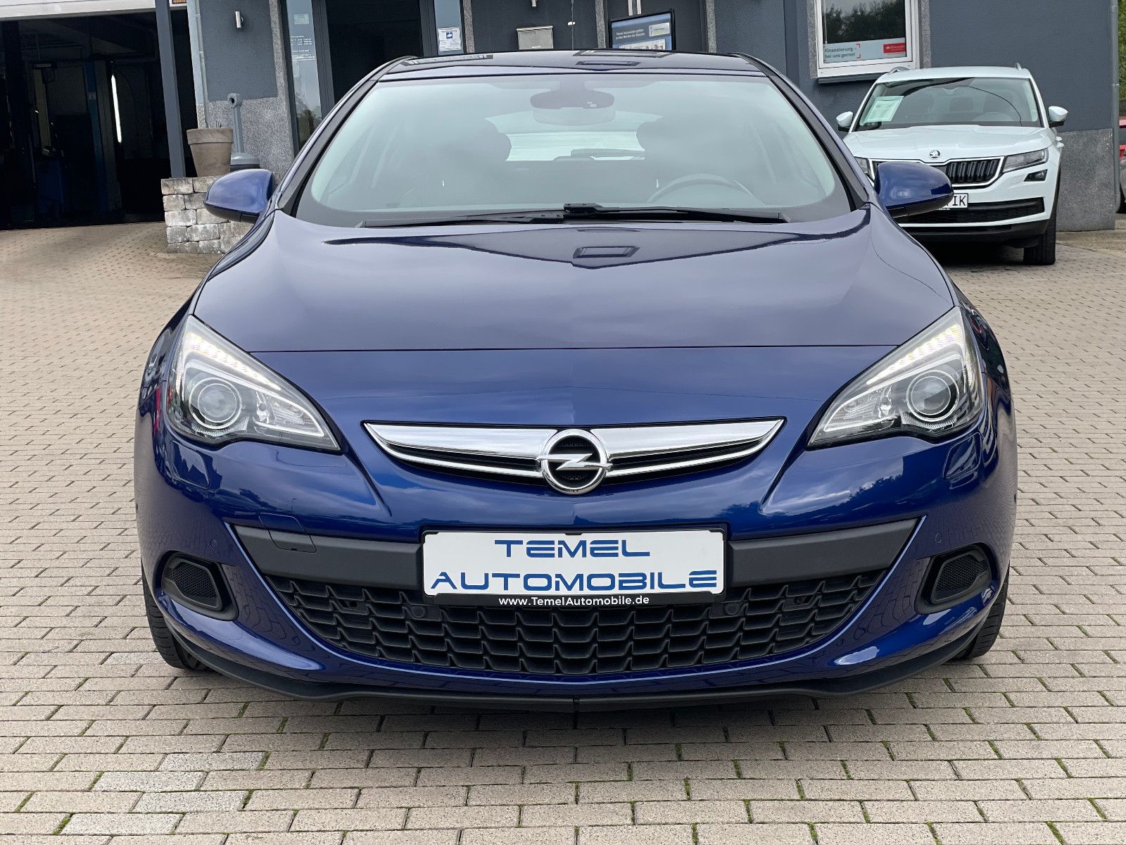 OPEL Astra, 2014, Benzin, 200 PS