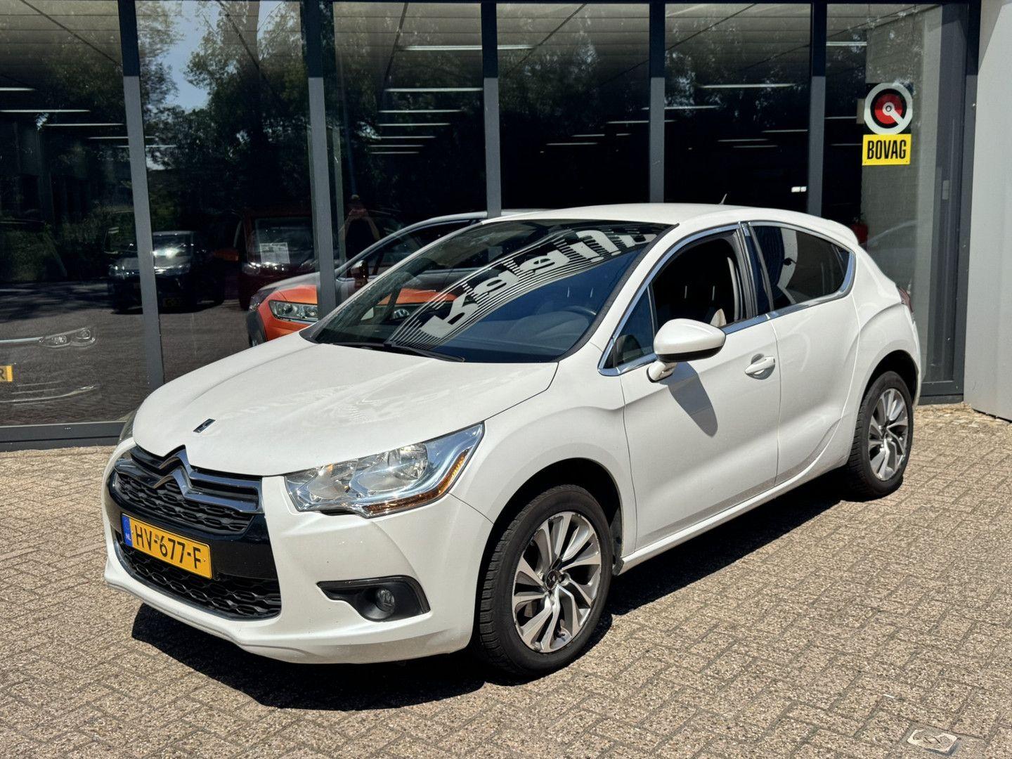 DS Automobiles DS4 1.2 PureTech So Chic*Navi*ECC*