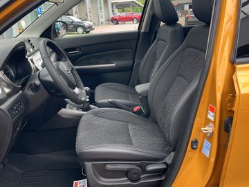 Fotografie des Suzuki Vitara 1.4 Comfort+ Pano Kamera Keyless ACC Navi