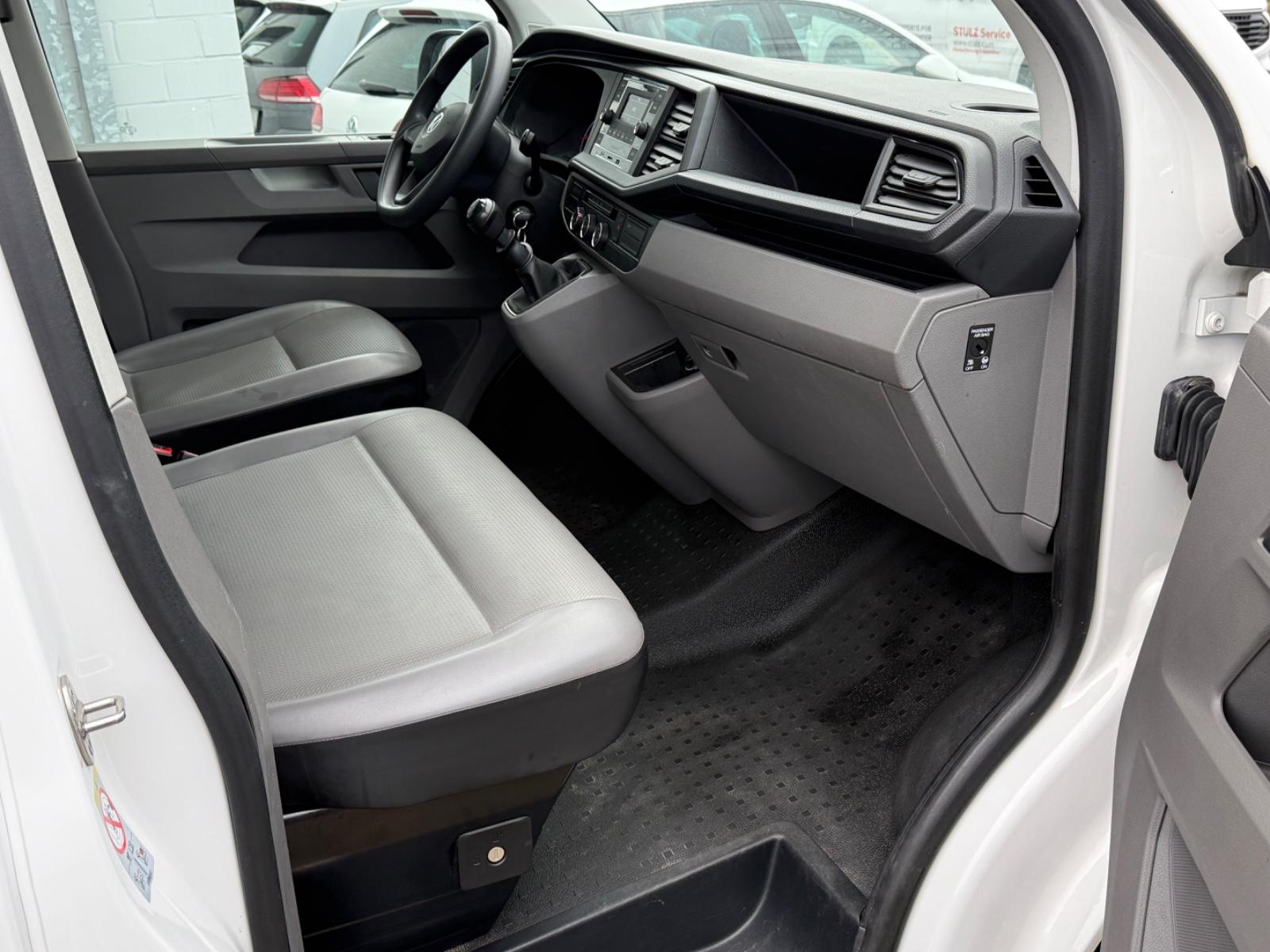 Volkswagen T6 4MOTION Lang 9-Sitzer/AHK/Blueto