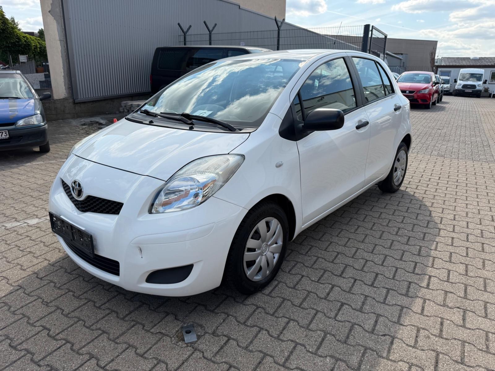 Toyota Yaris 1.0 Benziner
