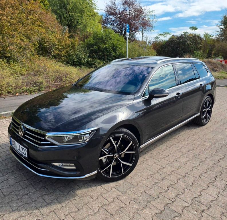 Image of Volkswagen Passat Variant