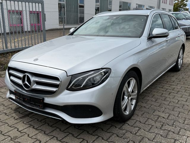 MERCEDES-BENZ E 220 T Kombi CDI Avangarde*NAVI-KAMERA-LED-SHZ*