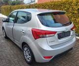 Hyundai ix20 1.4 Space blue Space - Hyundai ix20 Space mit Benzin-Antrieb