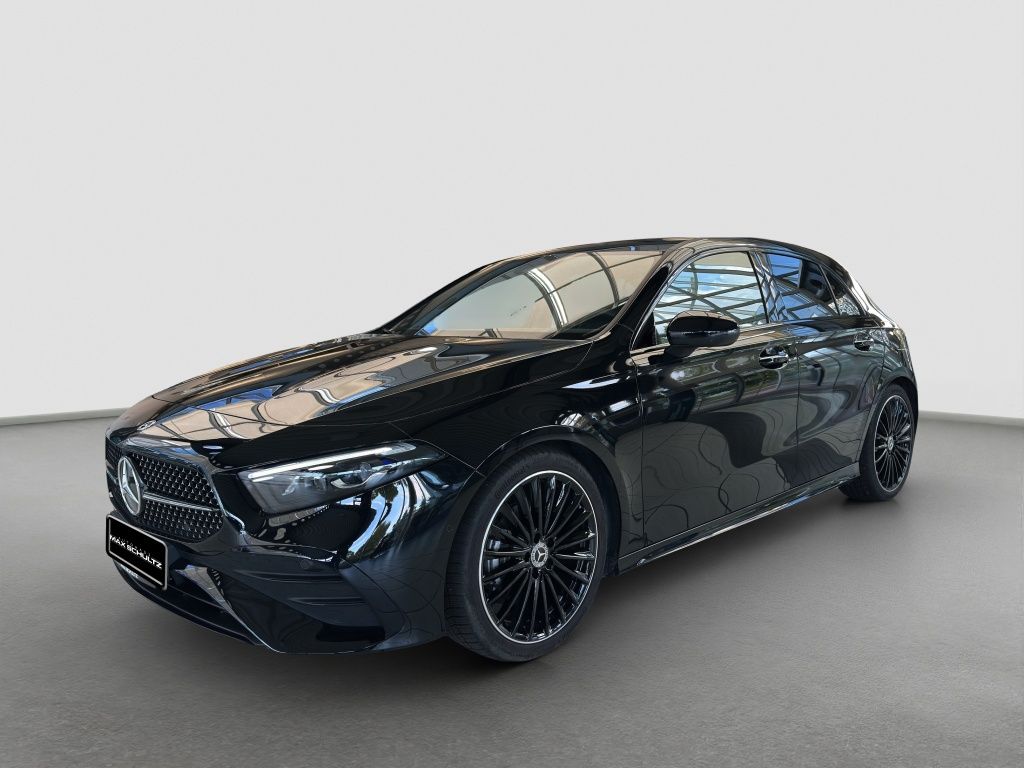 Fahrzeugabbildung Mercedes-Benz A 200 AMG Line AMG*Night*Navi*PDC*ParkAss*RFK