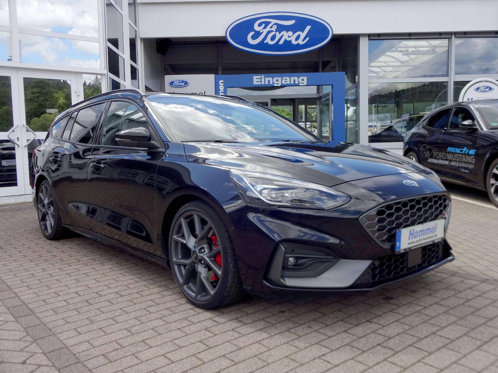 Ford Focus Turnier ST Automatik STYLING-PAK.+LED+B O+