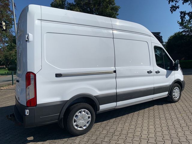 Fahrzeugabbildung Ford Transit 350 L3H3+AHK+Auffahrrampe+Tempomat+Klima