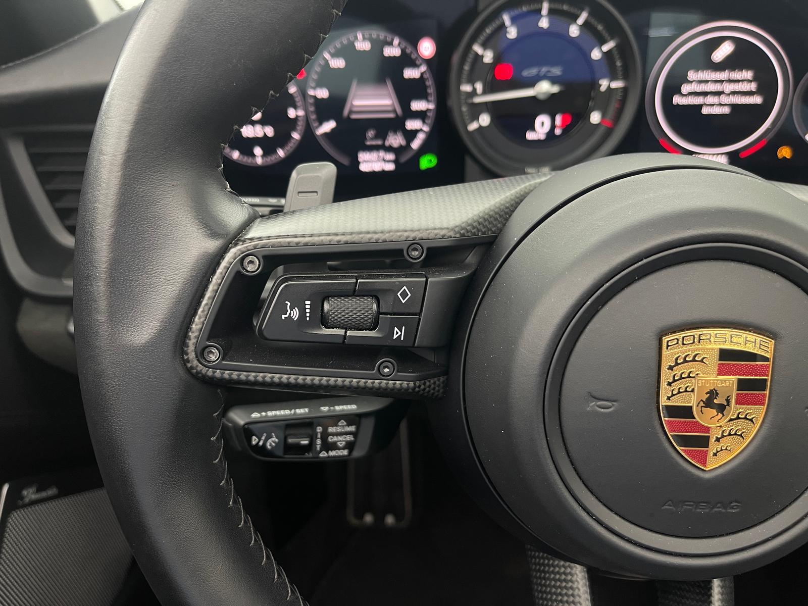 Porsche 992 GTS Cabrio*PDLS+*BURM*INNO*SHZ*KEY*360°