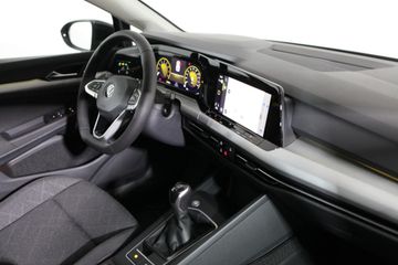 Volkswagen Golf VIII 1.5 TSI Life *2XPDC*ACC*LED*NAV*SHZ*