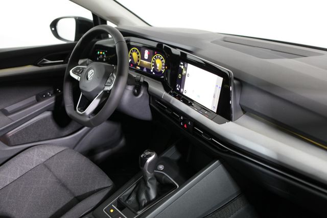 Volkswagen Golf VIII 1.5 TSI Life *2XPDC*ACC*LED*NAV*SHZ*