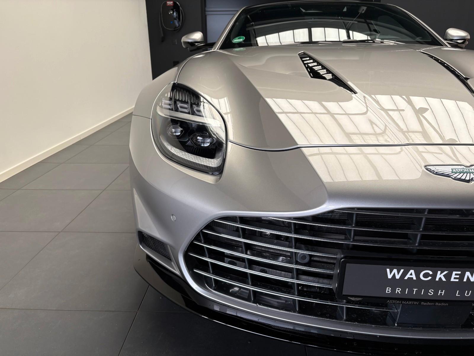 Aston Martin Vanquish - Q Spirit Silver - Inspire Duo