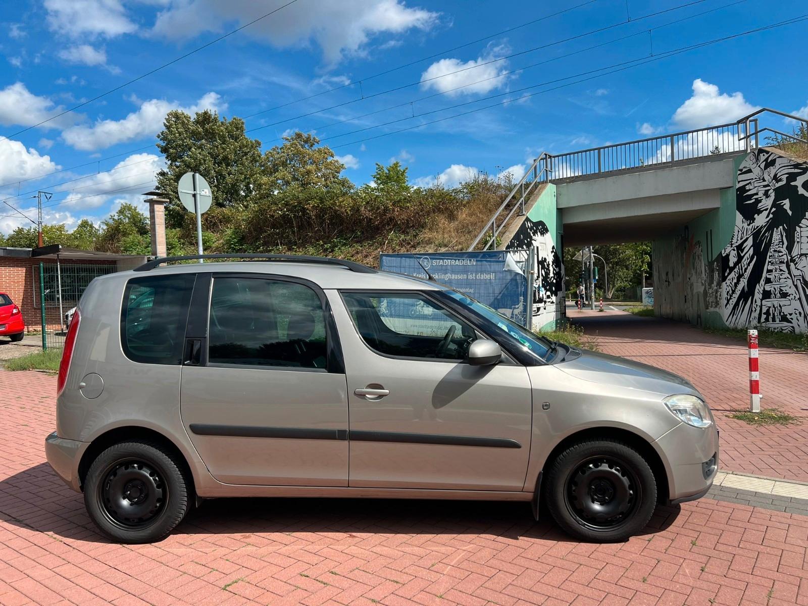 Skoda Roomster 2009 — photo 6