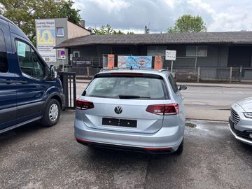 Volkswagen Passat Variant - 4