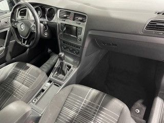 Fahrzeugabbildung Volkswagen Golf Lounge 2.0 TDI*ACC*Navi*PDC*SHZ*