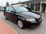 Volvo V50 Kombi 2.0 D Momentum PDC Tempomat Klima 2 Hd - gebrauchte Volvo V50 aus dem Jahr 2009