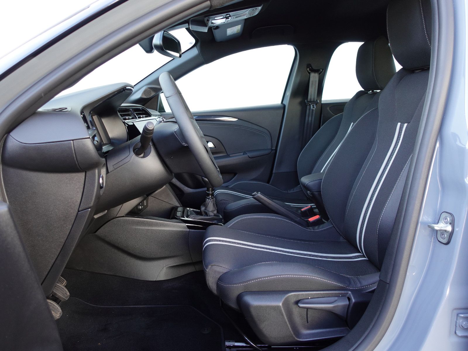 Fahrzeugabbildung Opel Corsa GS 1.2T,Kamera,Sitzhzg,Allwetter,LED,DAB+