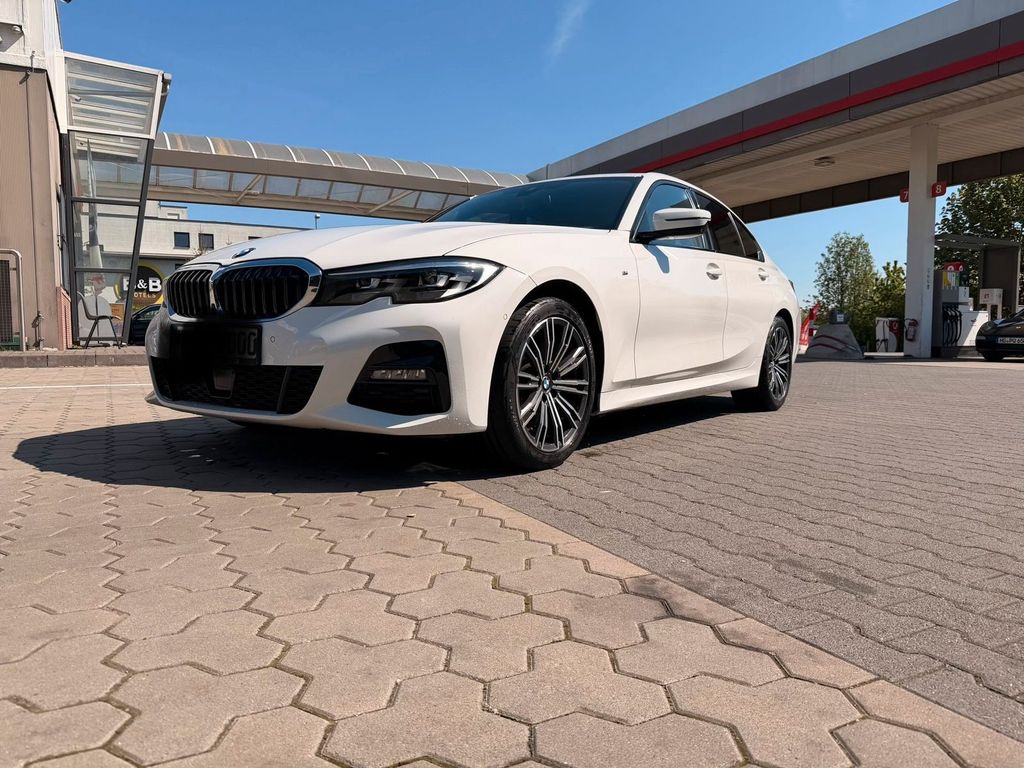 Image of BMW 530