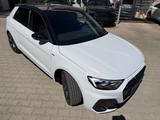 Audi A1 Sportback 40 TFSI S line, S line 2x, VOLL!!