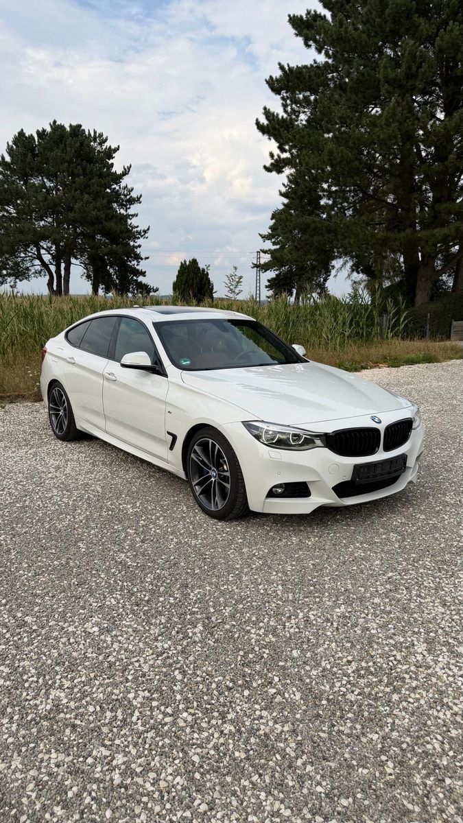 BMW 330 Gran Turismo 330d GT 1.Hand