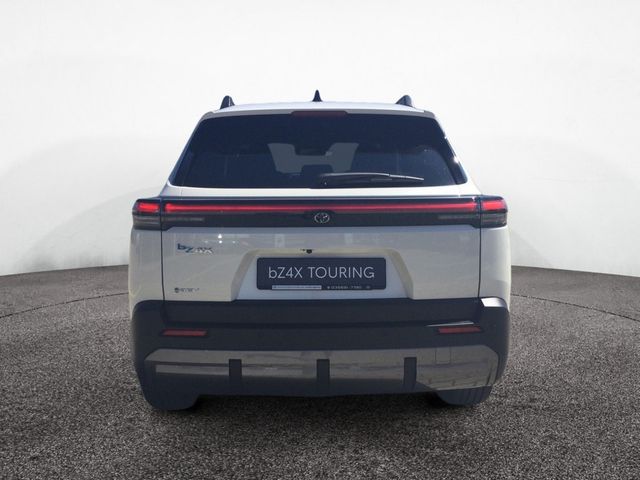 bZ4X Touring 5-Türer Teamplayer