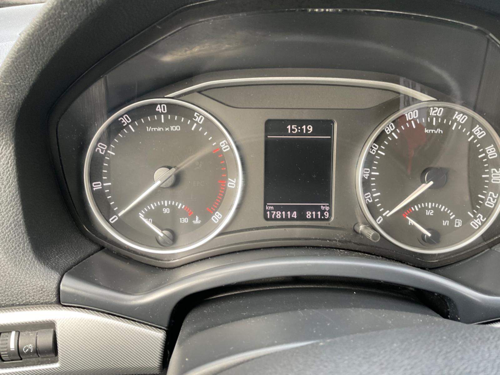 Skoda Octavia 2009 — photo 14