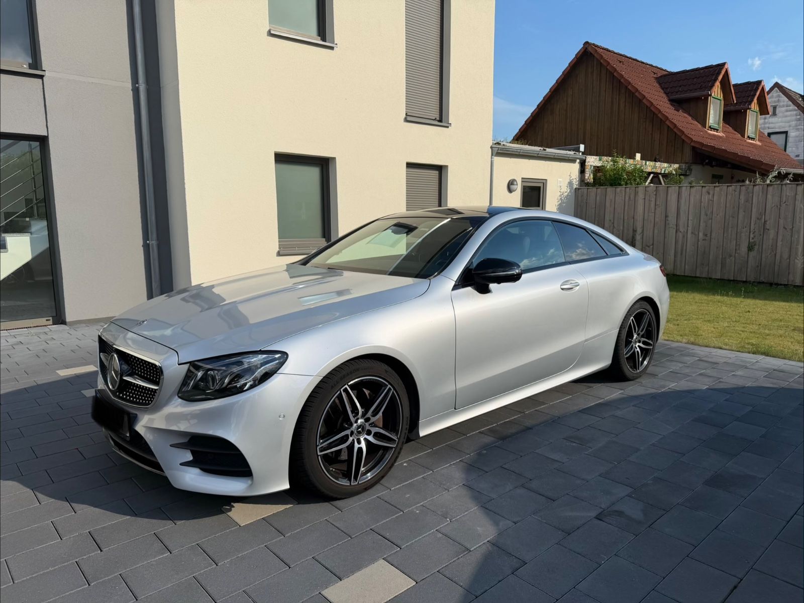 MERCEDES-BENZ Coupé AMG Line | Night-Paket | Pano | Distronic 